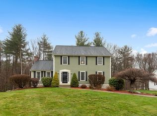 20 Briarwood Dr, Westford, MA 01886