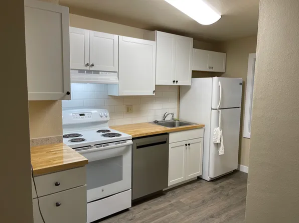3607 E 14th St, Vancouver, WA 98661