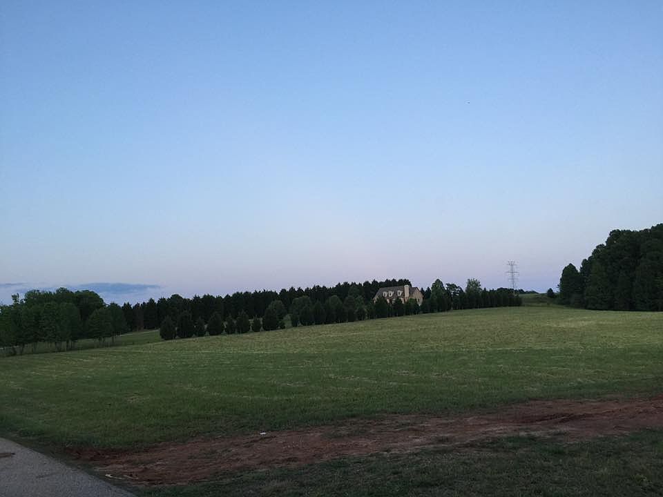 8 Acres of Heaven