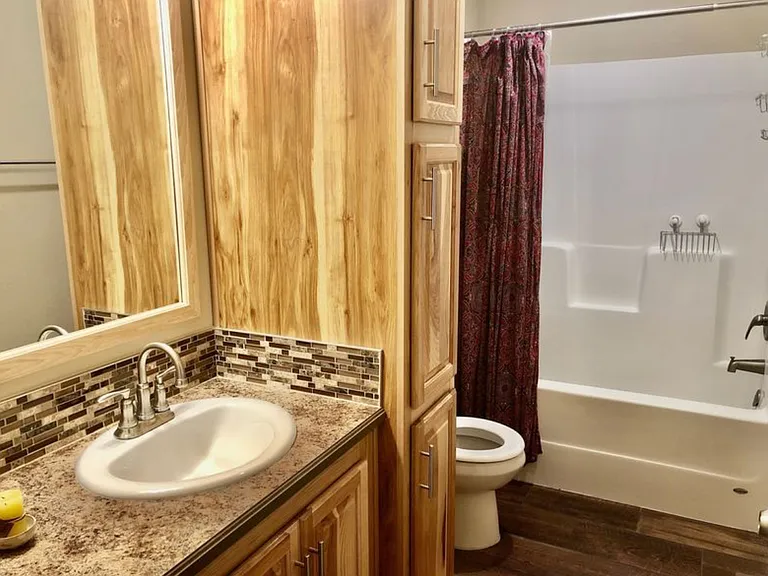 2nd full bathroom