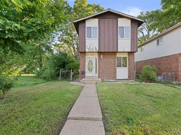 2239 University St, Saint Louis, MO 63107