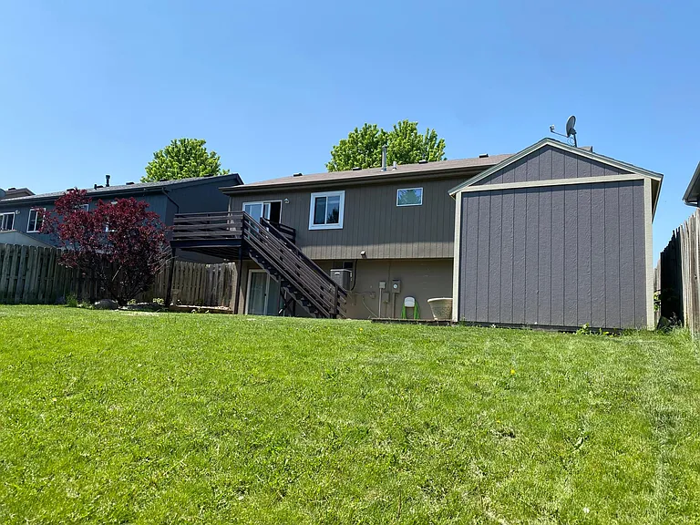 5817 S 186th Ave — Photo 19