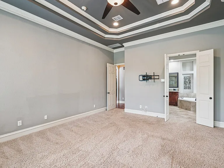 920 Norma Ln — Photo 23
