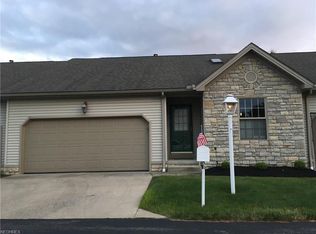 332 Myron St, Hubbard, OH 44425