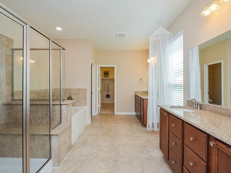 8019 Cheyenne Hills Trl — Photo 17