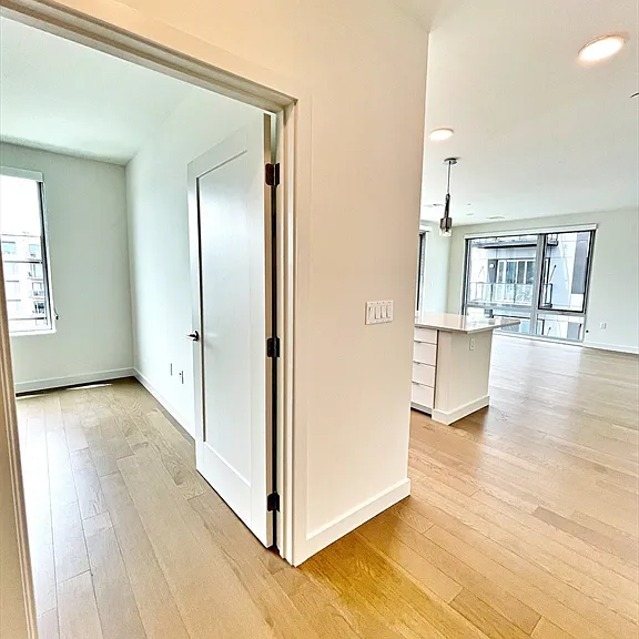 45 Lewis St #518 — Photo 20