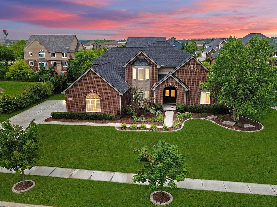 1st image of 52036 Copperwood Dr S