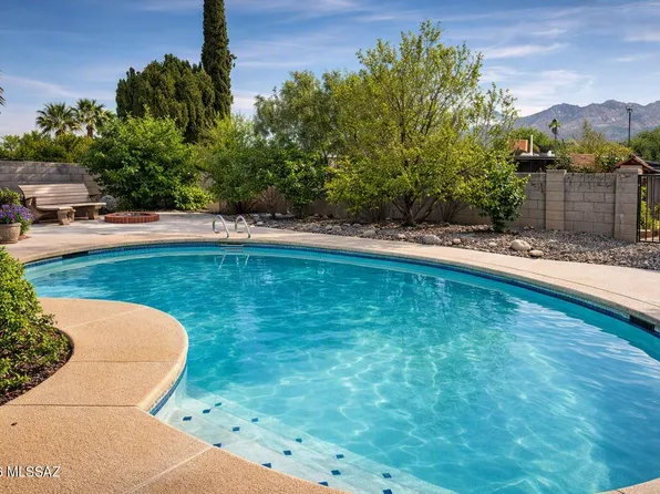 7631 E Linden St, Tucson, AZ 85715