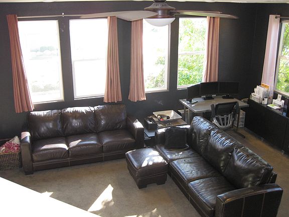 2nd image of 10921 Tower Park Dr