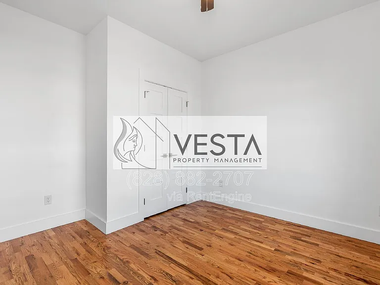 510 Deaverview Rd — Photo 12