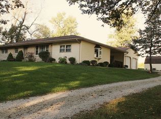 13300 Mount Calvary Rd, Loogootee, IN 47553