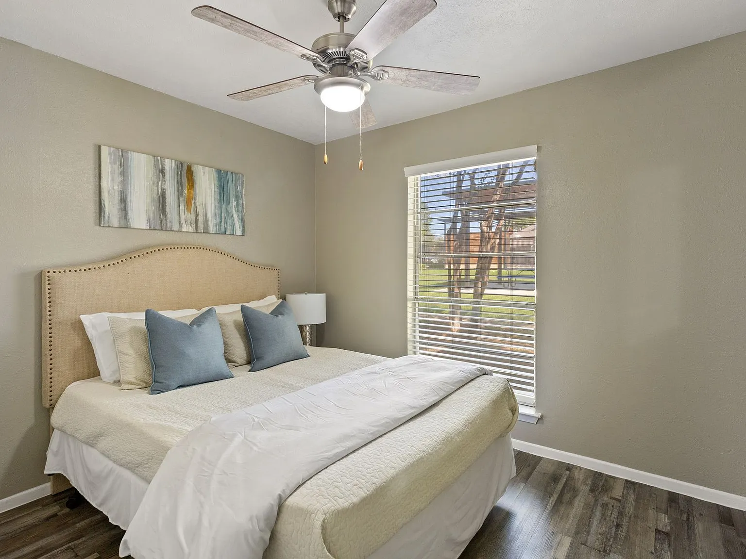 Cottonwood Park Village — Photo 4