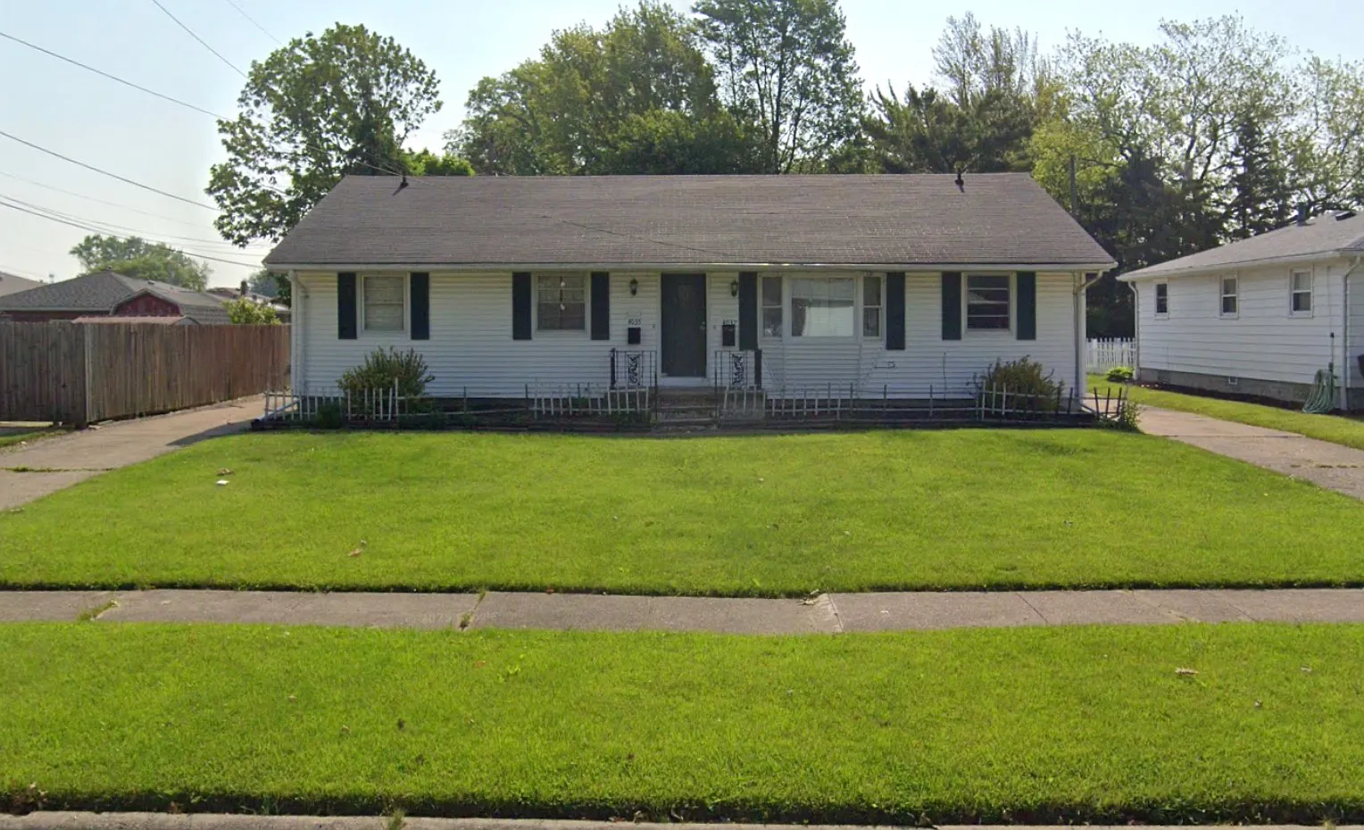 2 bed, 800 sqft, $1,200 — Photo 1