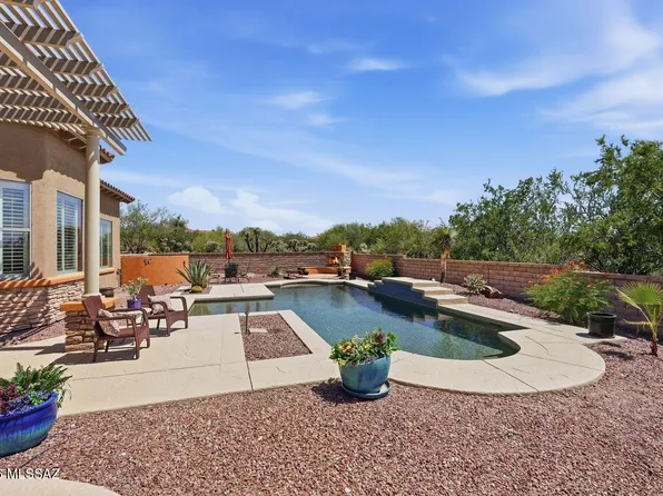 5885 W Clear Brook Ln, Marana, AZ 85658