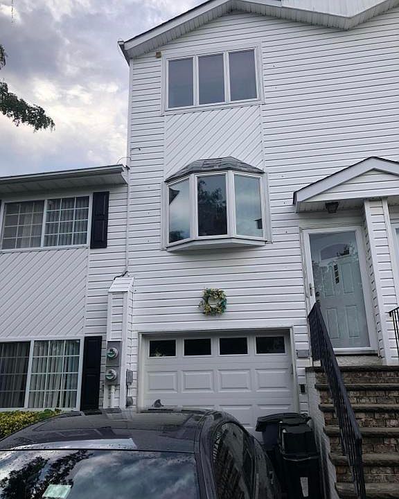 1st image of 515 Tarrytown Ave