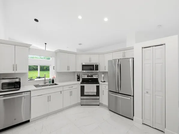 6581 Marissa Cir #0, Lake Worth, FL 33467