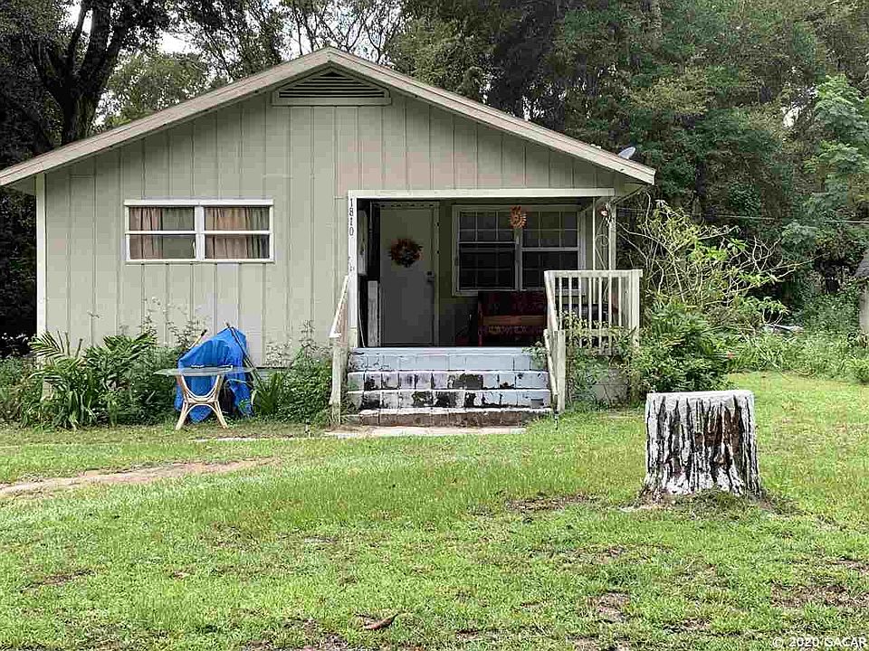 1st image of 1810 SE 47th Ter