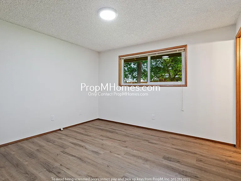 5870 SW 192nd Ave — Photo 11