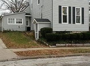 718 N 22nd St, Quincy, IL 62301
