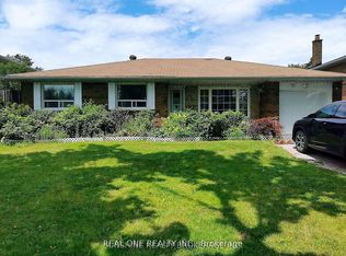 70 Southdale Dr, Markham, ON L3P1J8