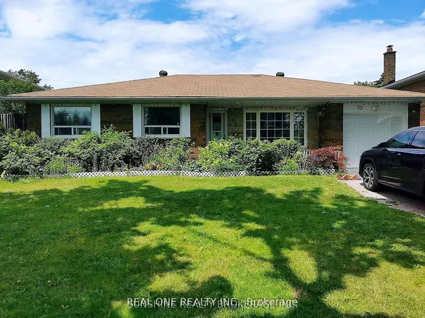 70 Southdale Dr, Markham, ON L3P 1J8