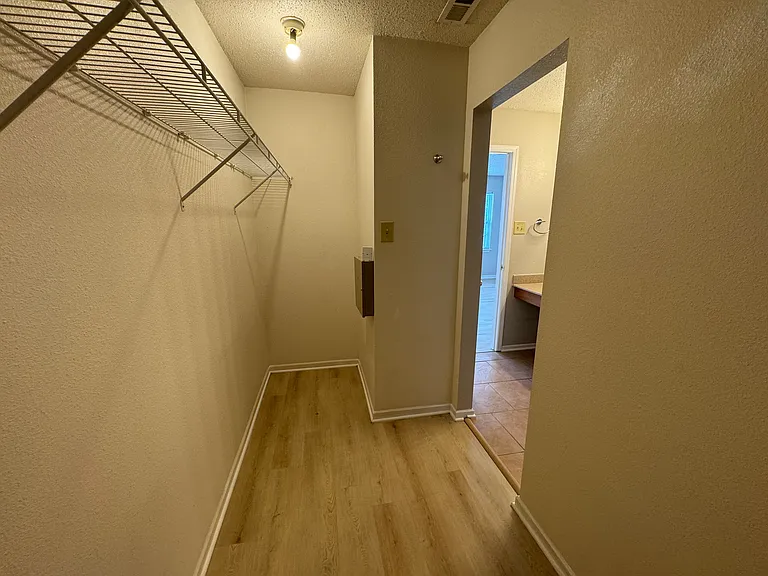 13290 All American Rd — Photo 32