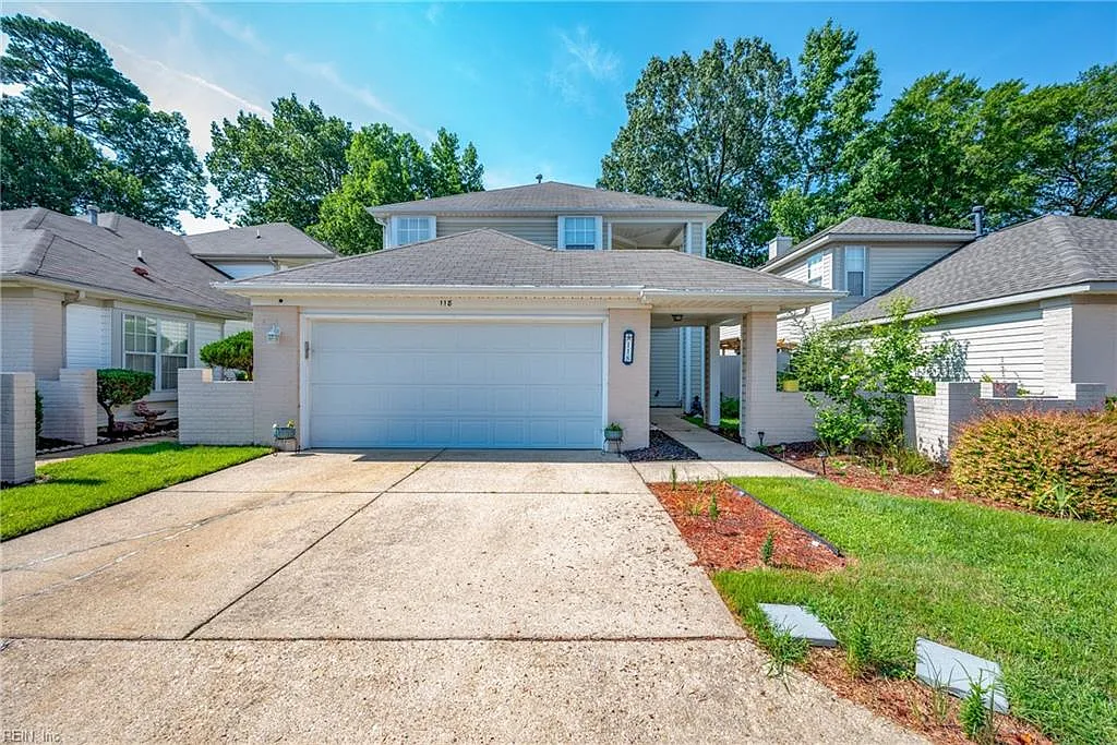 3 bed, 2.5 bath, 1864 sqft, $3,000 — Photo 2
