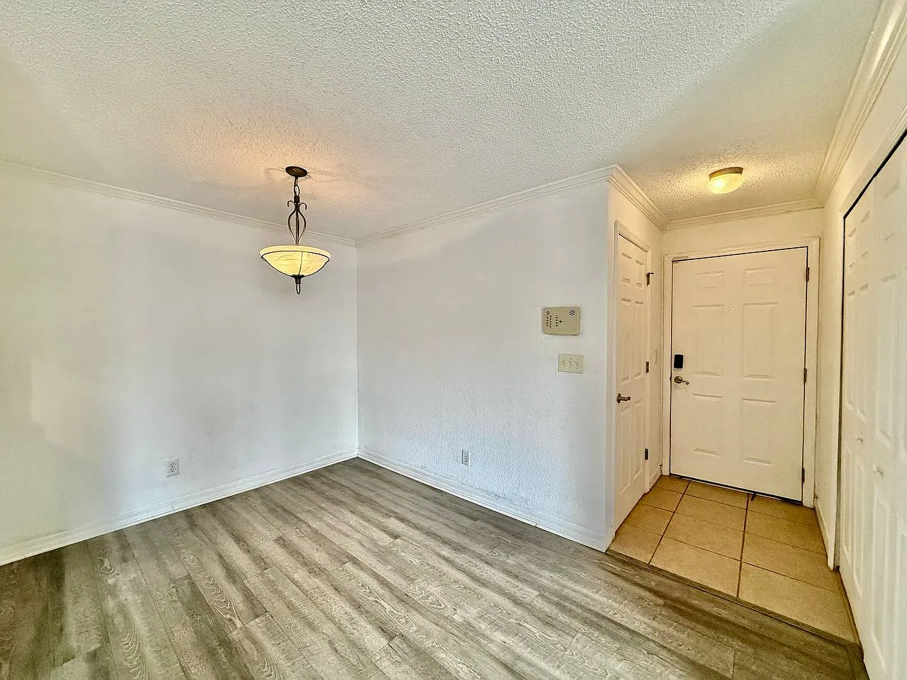 1 bed, 694 sqft, $1,550 — Photo 2