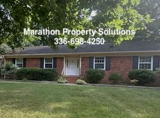 2041 S Hawthorne Rd #B, Winston Salem, NC 27103