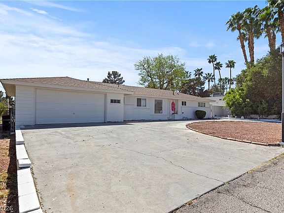 3rd image of 4167 Pleasant Rd