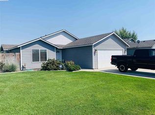 5019 Wrigley Dr, Pasco, WA 99301