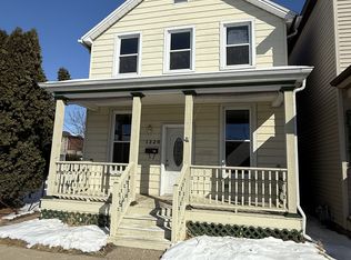 1326 Elm St, Dubuque, IA 52001