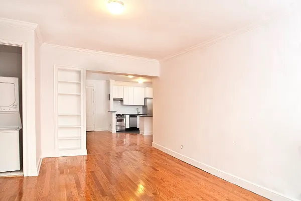 Rented by OGI Management | media 41