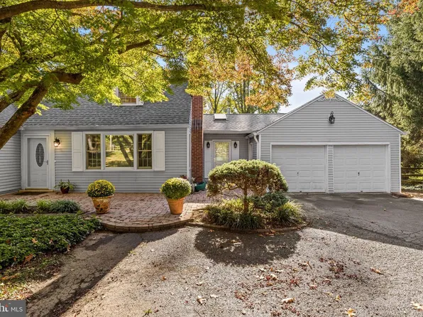 1433 Providence Rd, Towson, MD 21286
