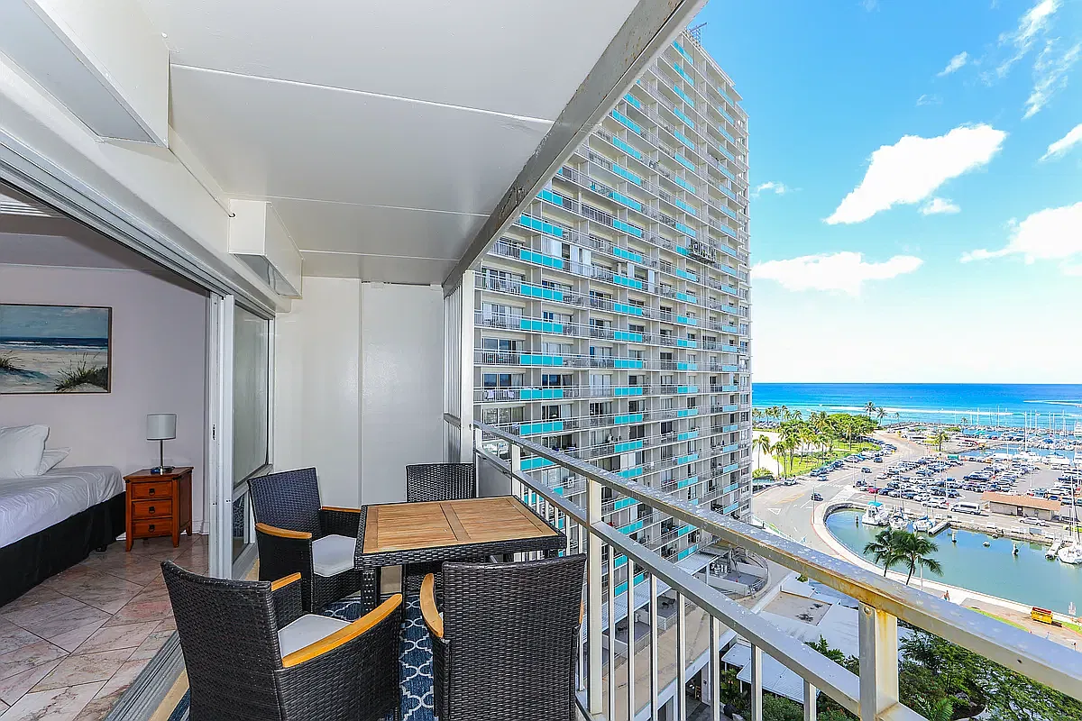 1777 Ala Moana Blvd — Photo 3