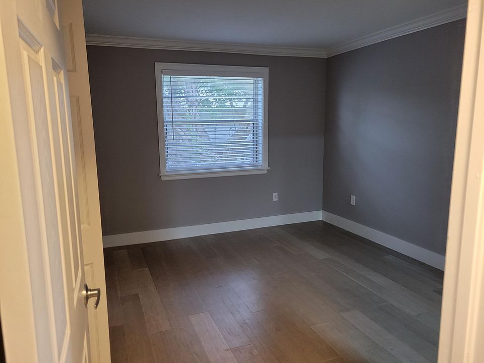2nd image of 17255 SW 95th Ave Unit B359