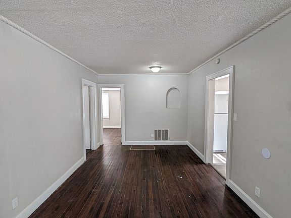 5th image of 551 S Hardy Ave