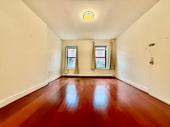 412 Halsey Street image 1 of 10