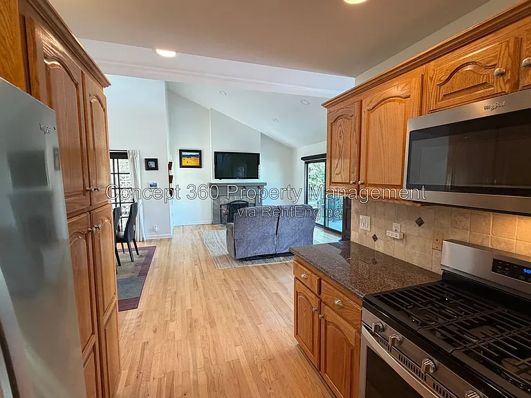 237 Novara Dr — Photo 24
