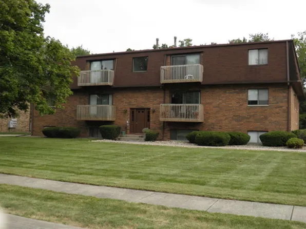 5122 25th Ave Ct, 5122 25th Avenue Ct APT 6, Moline, IL 61265
