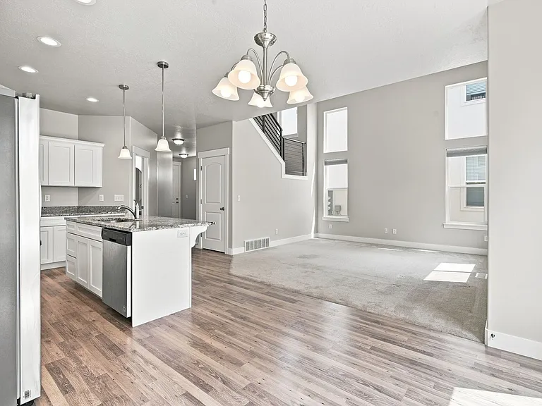 16348 S Truss Dr — Photo 8