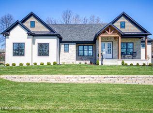 207 Crossroads Dr, Mount Washington, KY 40047