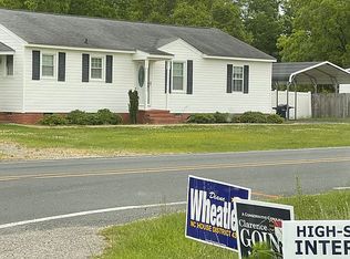 2856 Beard Rd, Eastover, NC 28312