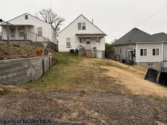 2nd image of 317 Indiana Ave