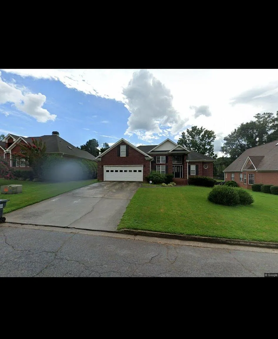 45 Sylvia Circle — Photo 1