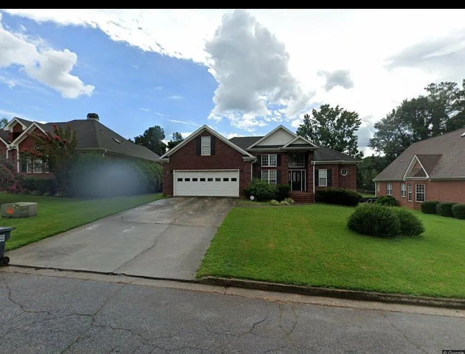 45 Sylvia Cir