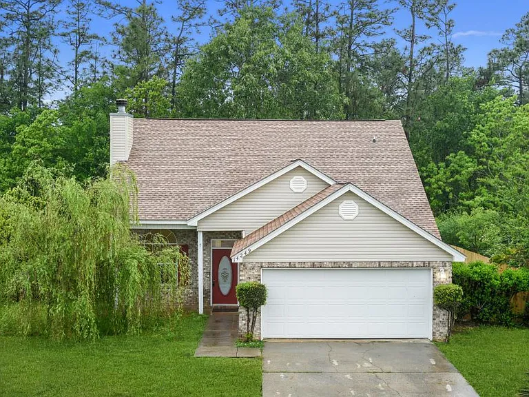 14249 Tori Dawn Dr — Photo 3