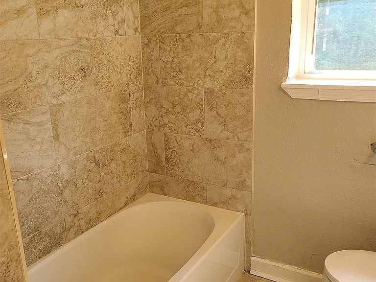 612 McCarroll Rd #A — Photo 7