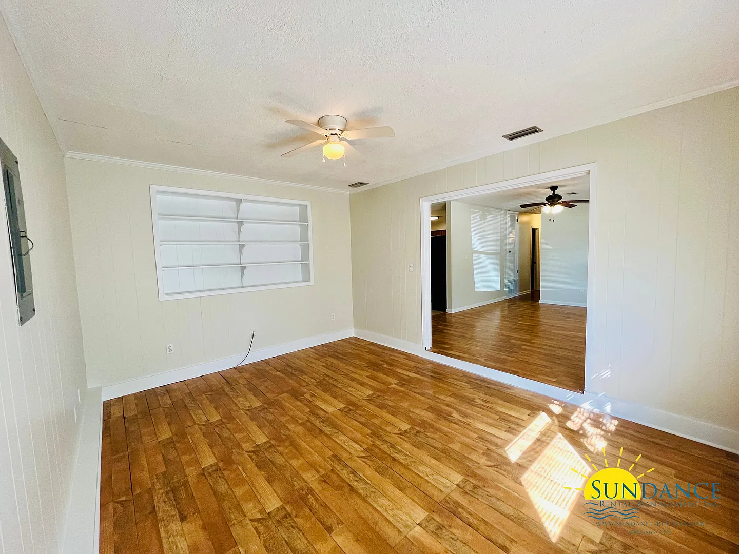 Nice 3 Bedroom Home in Niceville near Eglin AFB! — Photo 2