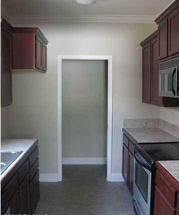 2nd image of 105 Sunflower Estates Ln